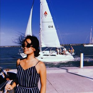 Meet your Posher, Vivian